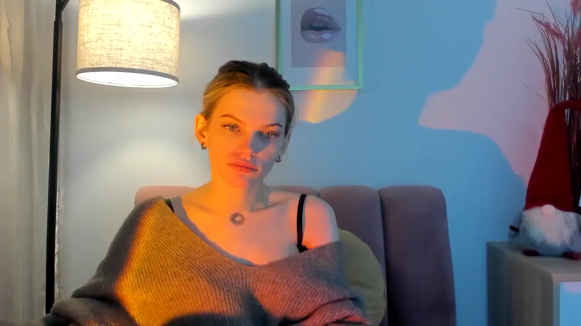 Gallery image thumbnail from ChristinaWave's myfreecams stream on, 01/04/2026, 12:28 image 1 of 20