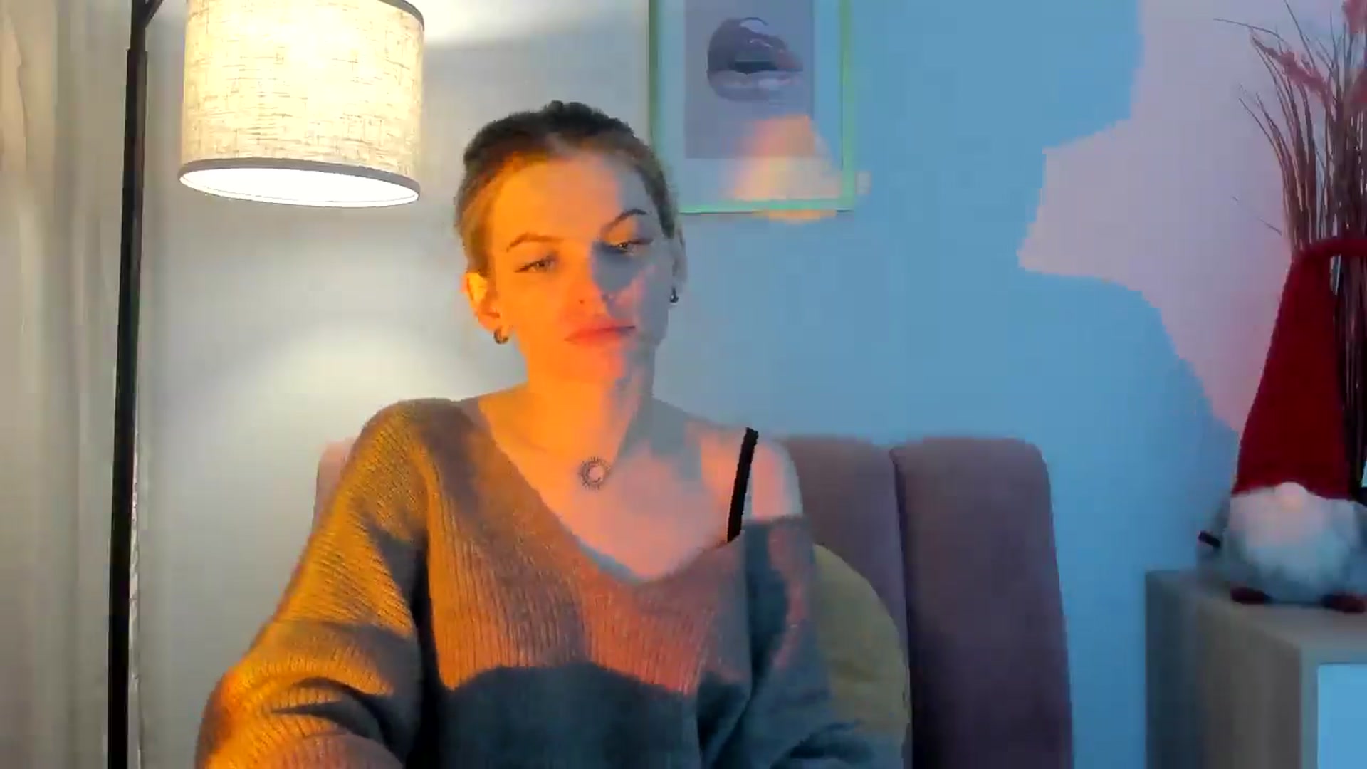 Gallery image thumbnail from ChristinaWave's myfreecams stream on, 01/04/2026, 12:28 image 5 of 20