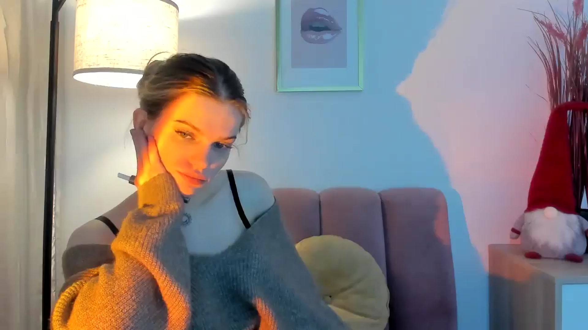 Gallery image thumbnail from ChristinaWave's myfreecams stream on, 01/04/2026, 13:49 image 12 of 20