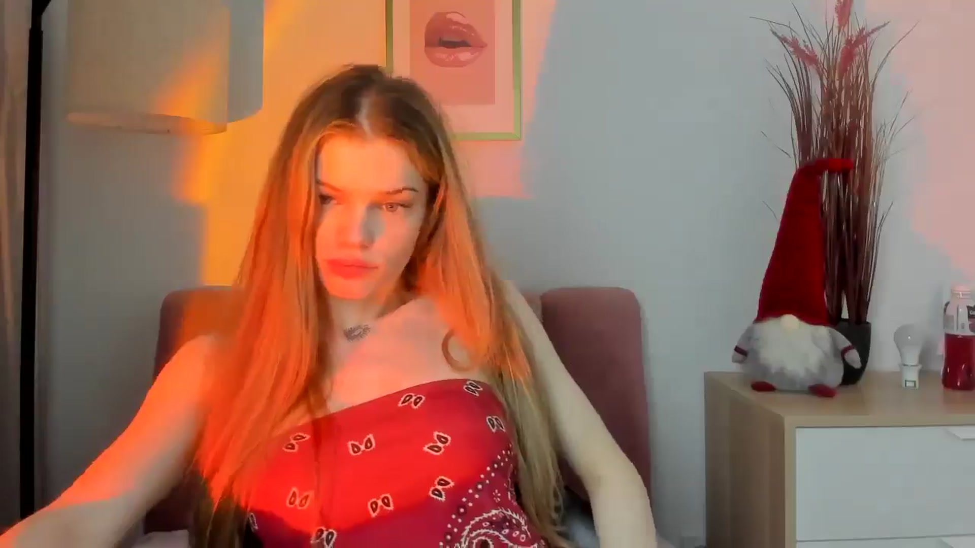 Gallery image thumbnail from ChristinaWave's myfreecams stream on, 01/06/2026, 11:01 image 9 of 20