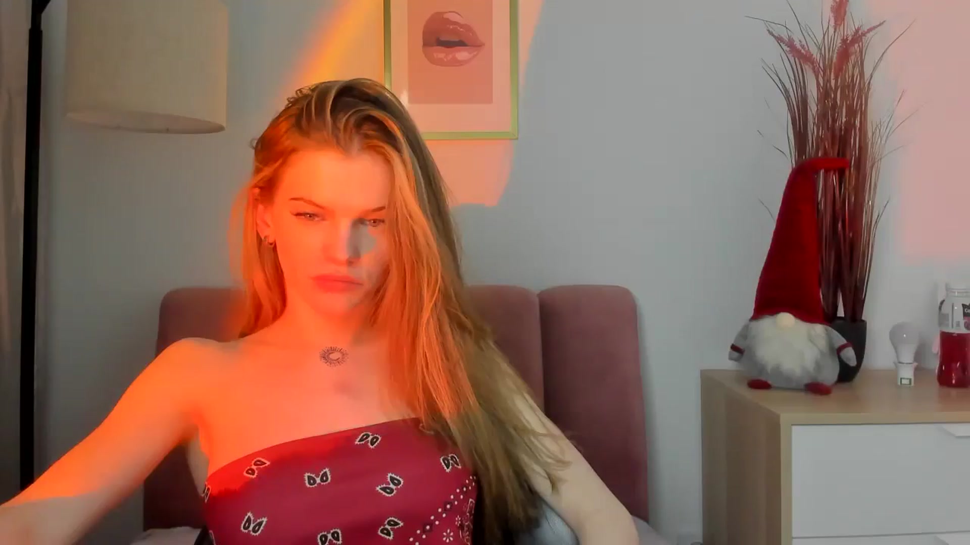 Gallery image thumbnail from ChristinaWave's myfreecams stream on, 01/06/2026, 12:38 image 4 of 20