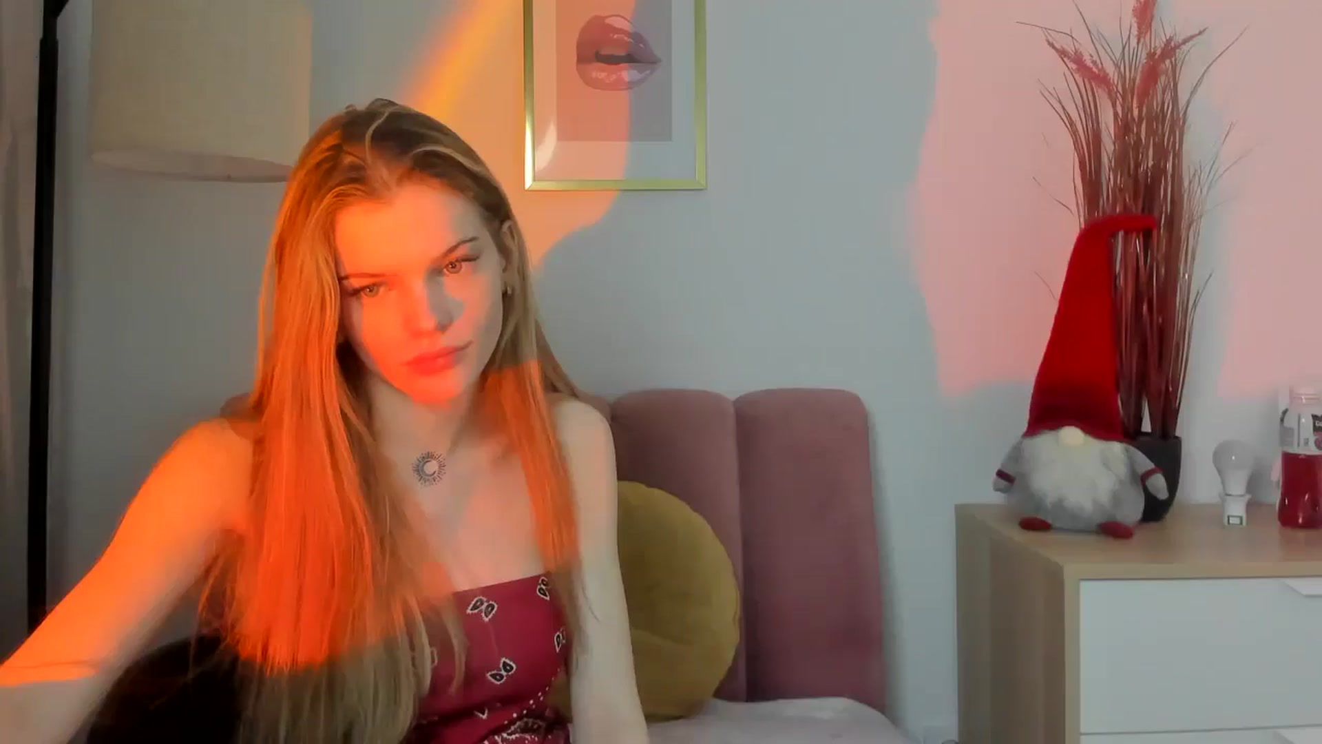 Gallery image thumbnail from ChristinaWave's myfreecams stream on, 01/06/2026, 12:38 image 15 of 20
