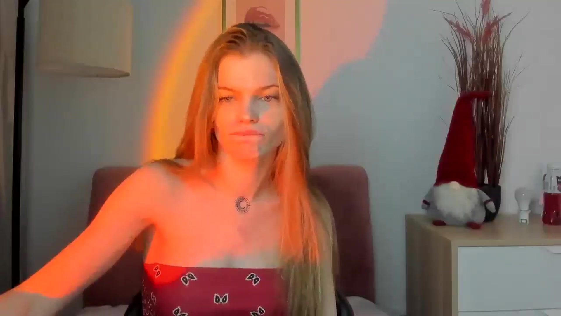 Gallery image thumbnail from ChristinaWave's myfreecams stream on, 01/06/2026, 12:38 image 6 of 20