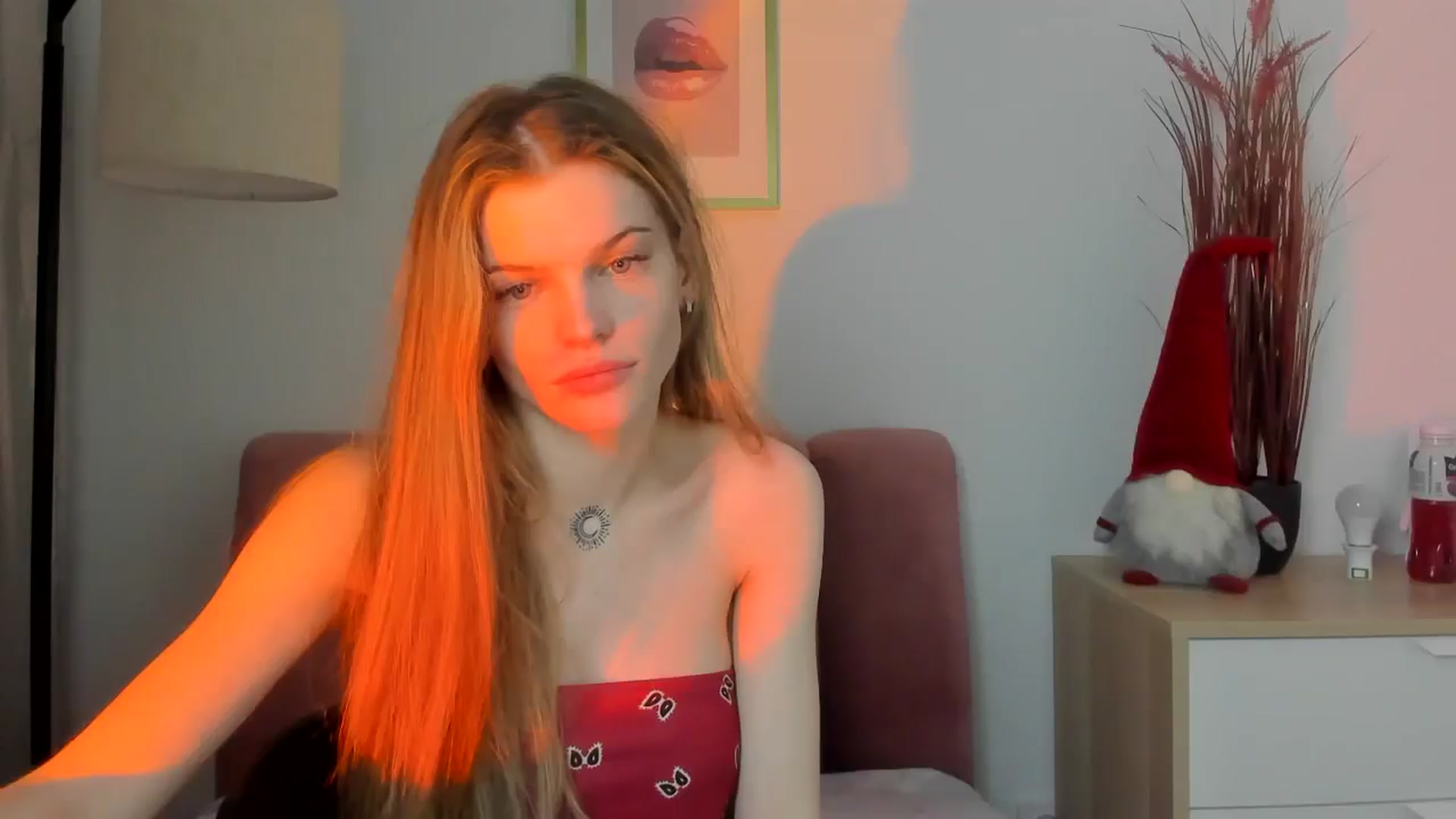Gallery image thumbnail from ChristinaWave's myfreecams stream on, 01/06/2026, 14:06 image 10 of 20