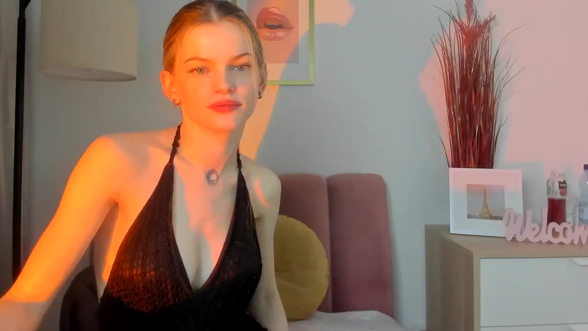 Gallery image thumbnail from ChristinaWave's myfreecams stream on, 01/08/2026, 11:09 image 4 of 20
