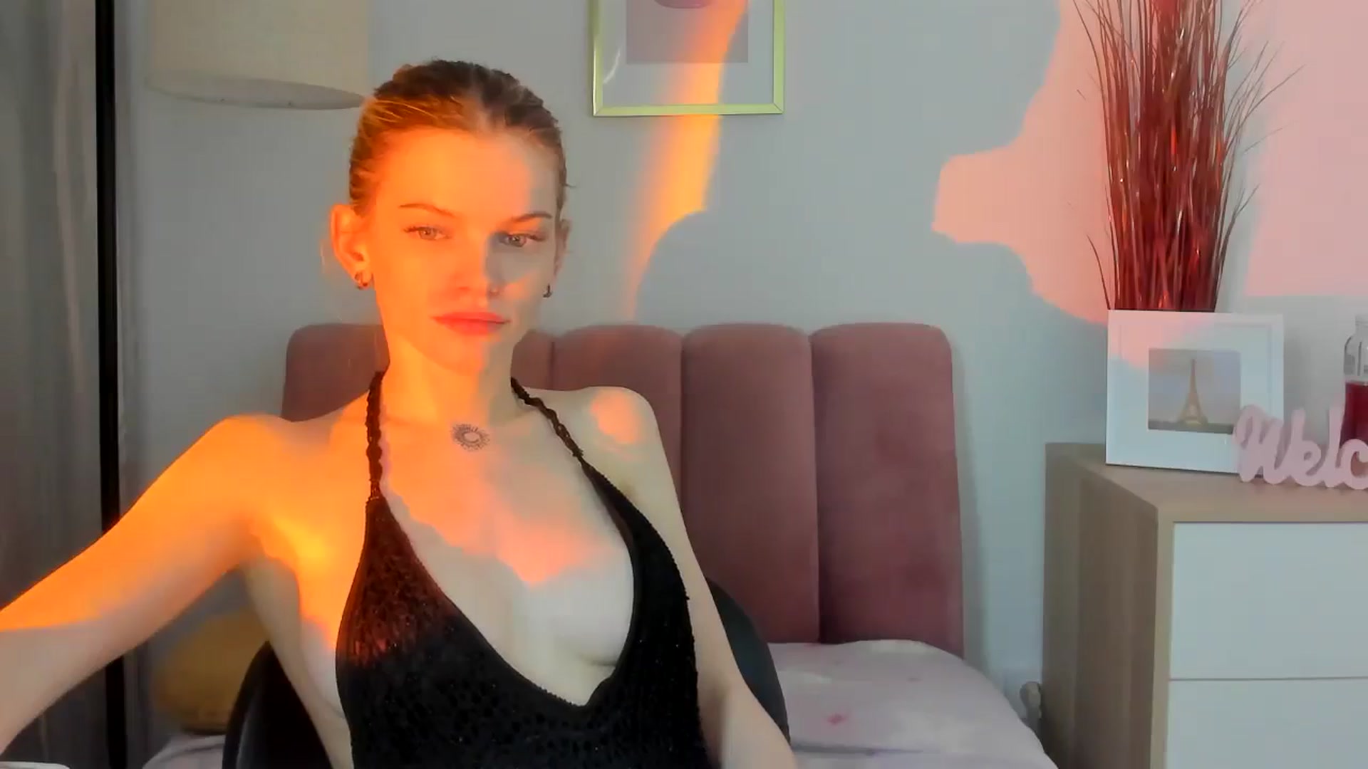 Gallery image thumbnail from ChristinaWave's myfreecams stream on, 01/08/2026, 14:24 image 7 of 20