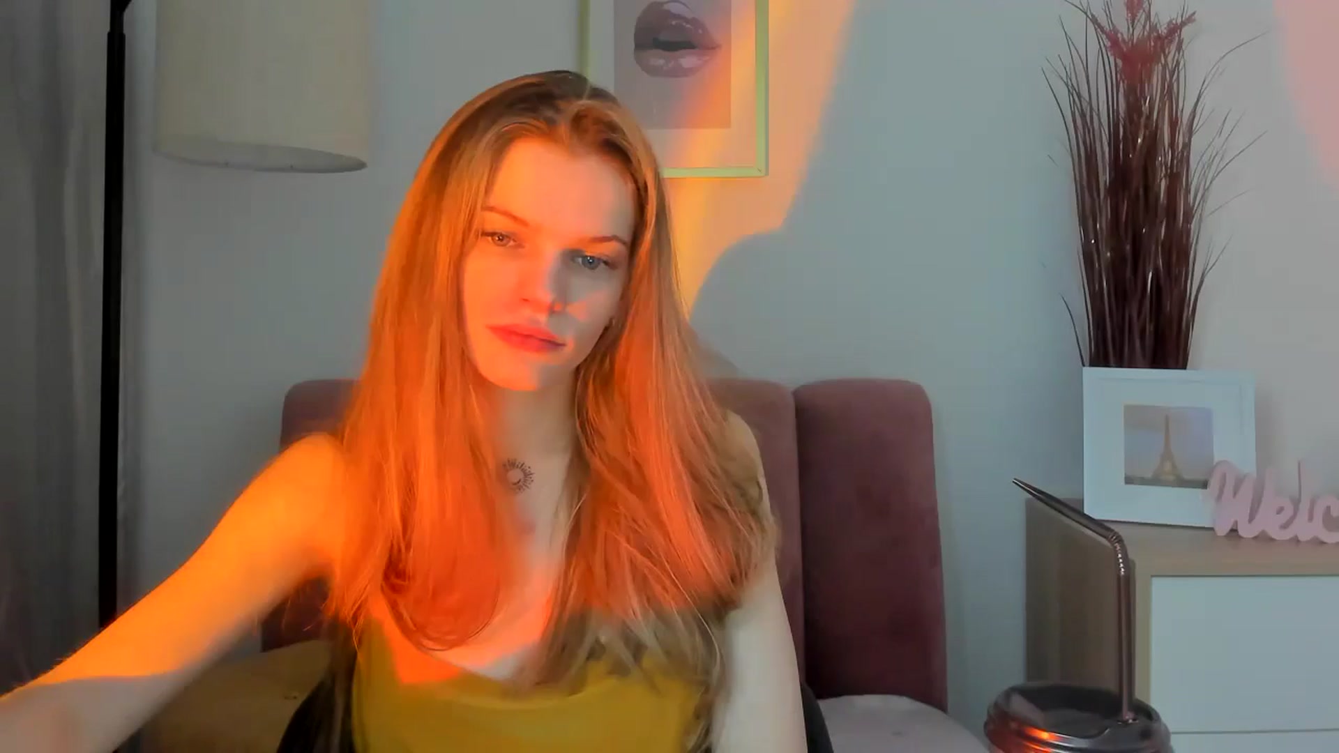 Gallery image thumbnail from ChristinaWave's myfreecams stream on, 01/09/2026, 10:41 image 15 of 20