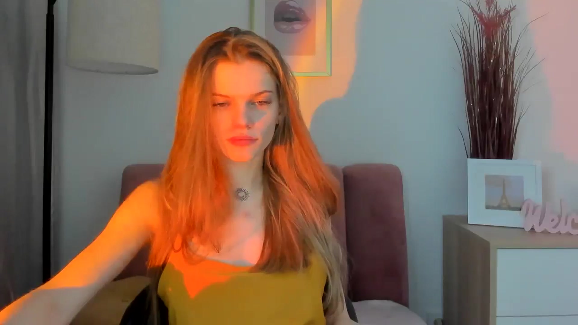 Gallery image thumbnail from ChristinaWave's myfreecams stream on, 01/09/2026, 10:41 image 9 of 20