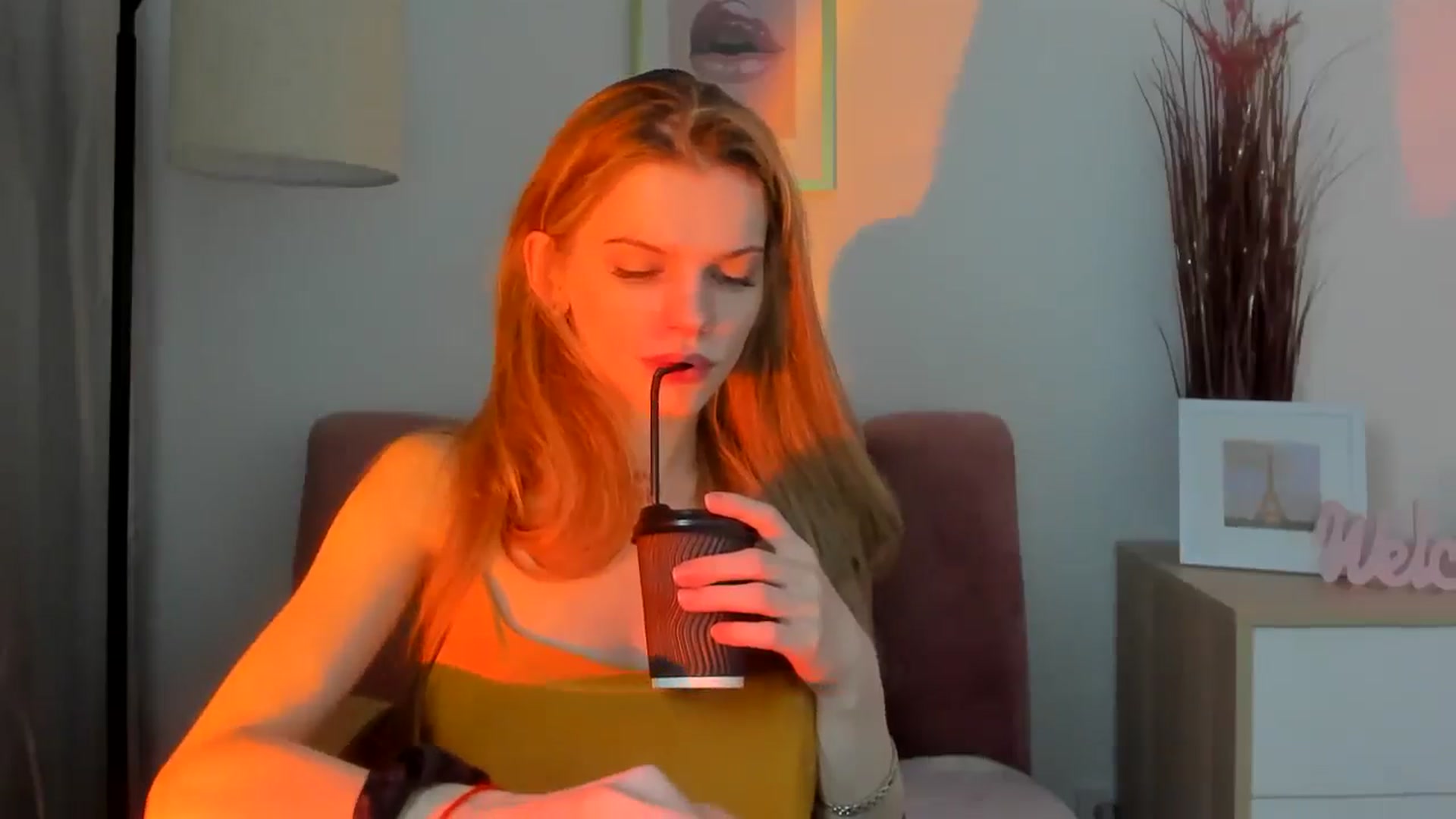 Gallery image thumbnail from ChristinaWave's myfreecams stream on, 01/09/2026, 10:41 image 11 of 20