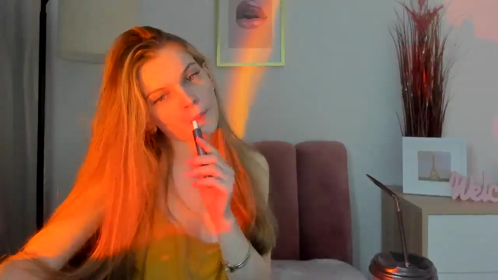 Gallery image thumbnail from ChristinaWave's myfreecams stream on, 01/09/2026, 12:18 image 10 of 20
