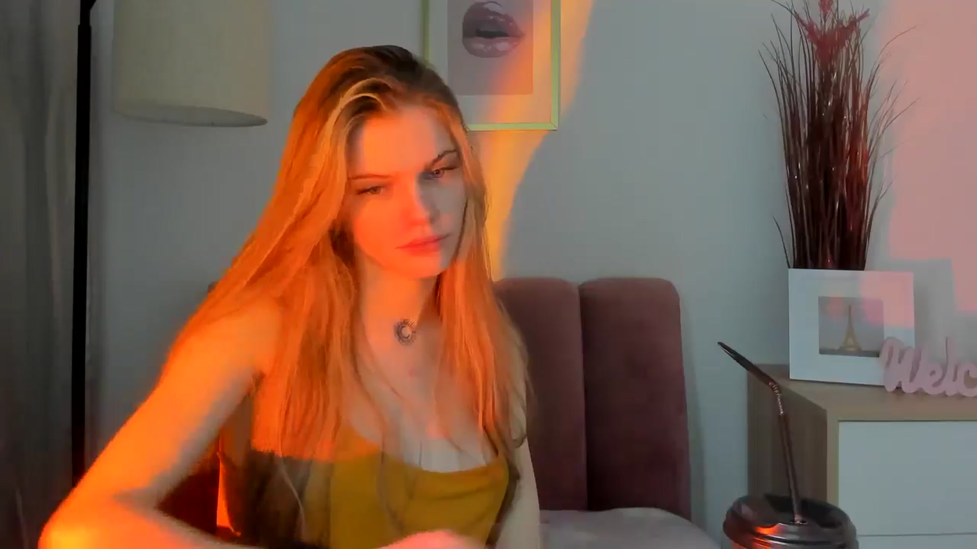 Gallery image thumbnail from ChristinaWave's myfreecams stream on, 01/09/2026, 12:18 image 12 of 20