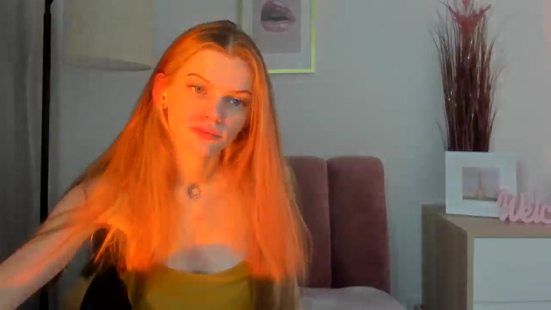 Gallery image thumbnail from ChristinaWave's myfreecams stream on, 01/09/2026, 13:14 image 2 of 20