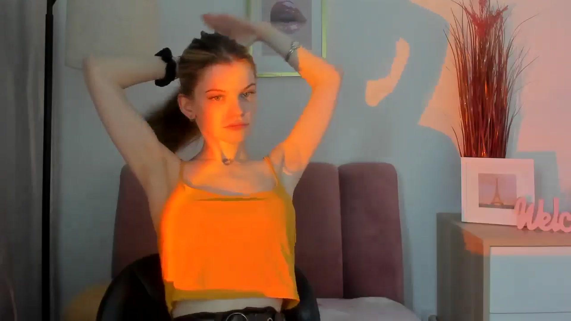 Gallery image thumbnail from ChristinaWave's myfreecams stream on, 01/09/2026, 13:42 image 17 of 20
