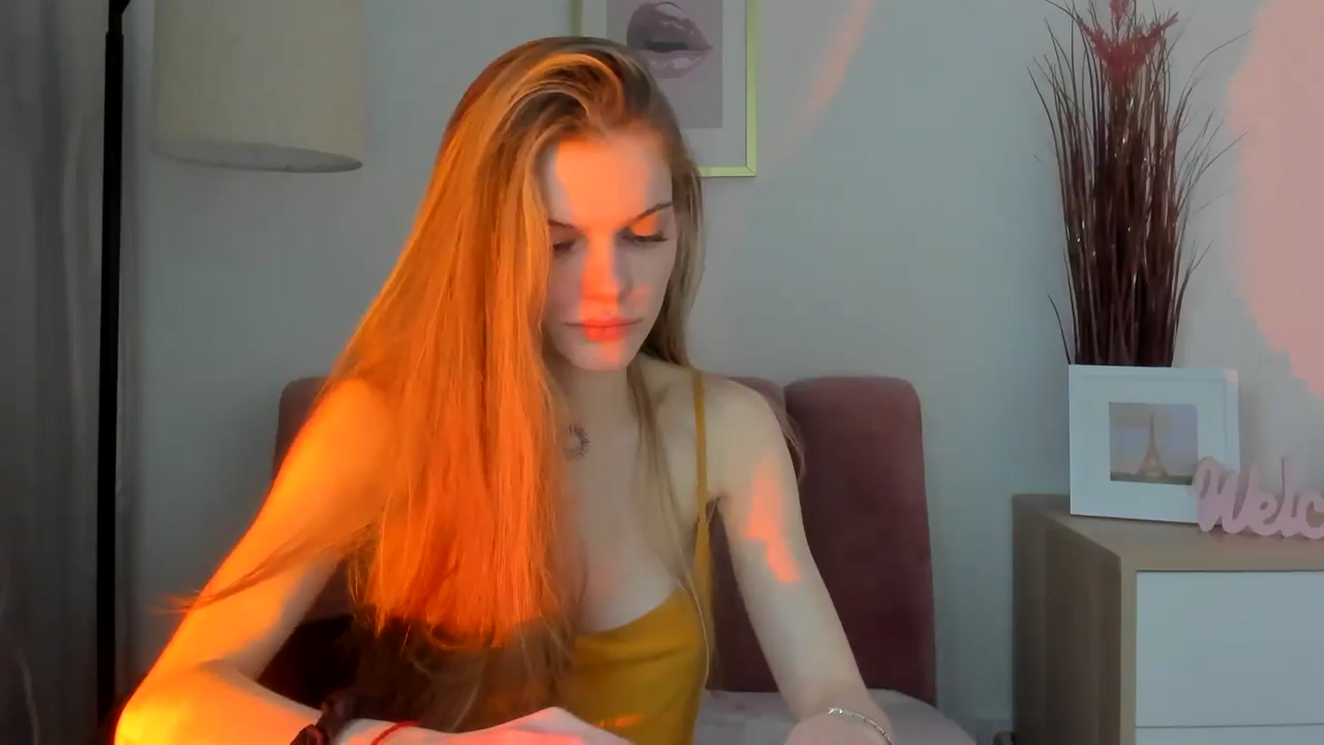 Gallery image thumbnail from ChristinaWave's myfreecams stream on, 01/09/2026, 13:42 image 11 of 20