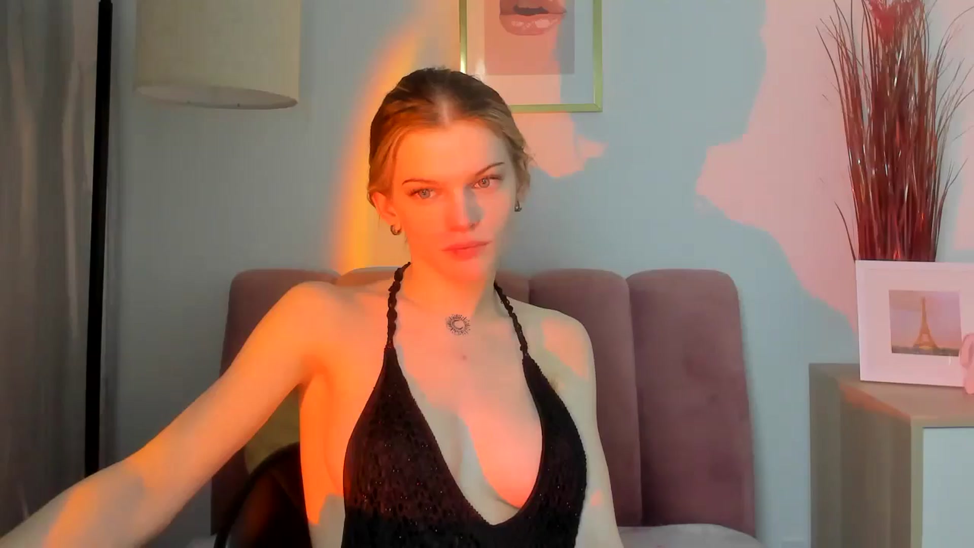 Gallery image thumbnail from ChristinaWave's myfreecams stream on, 01/10/2026, 15:23 image 12 of 20