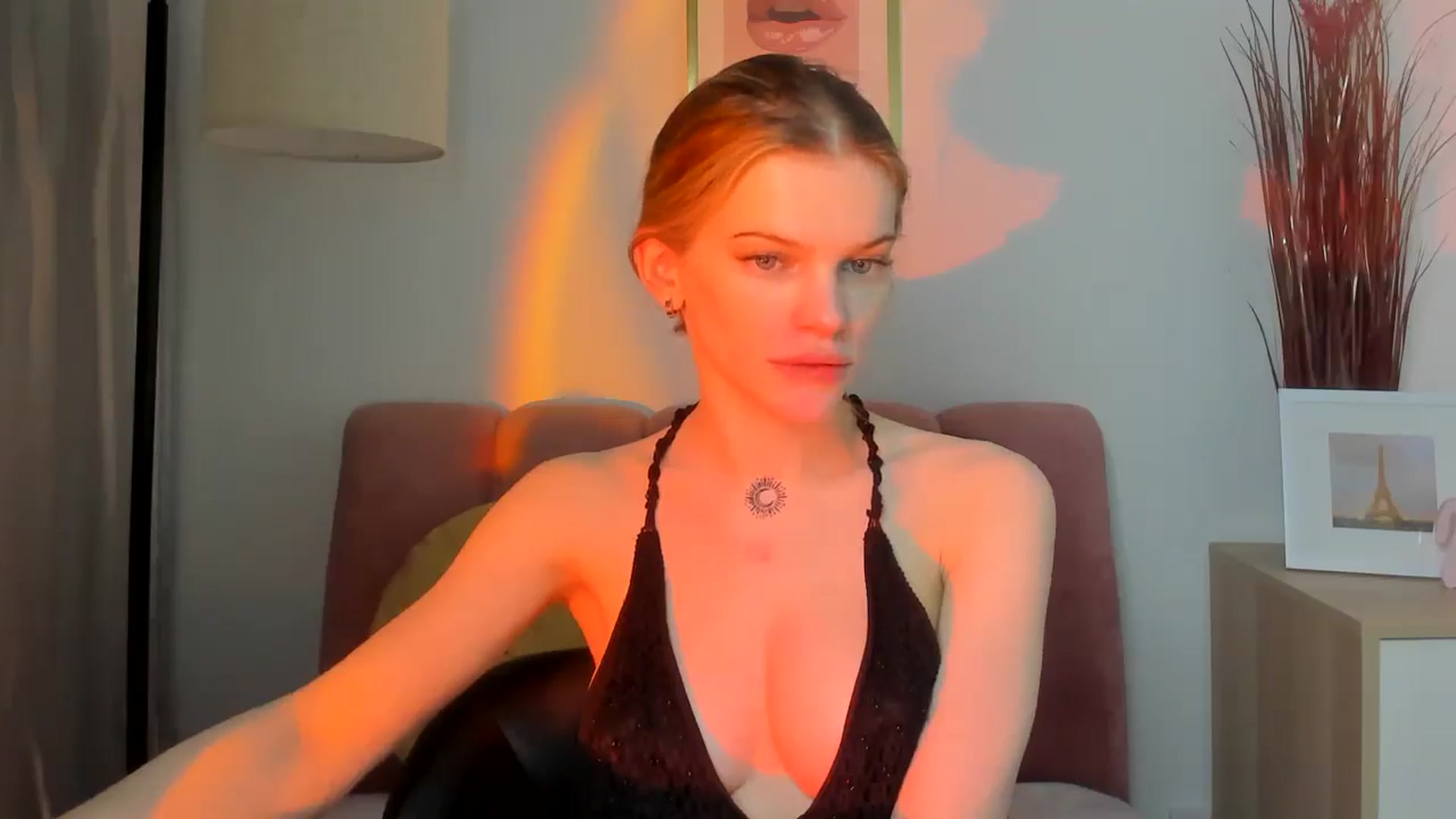 Gallery image thumbnail from ChristinaWave's myfreecams stream on, 01/10/2026, 15:23 image 4 of 20