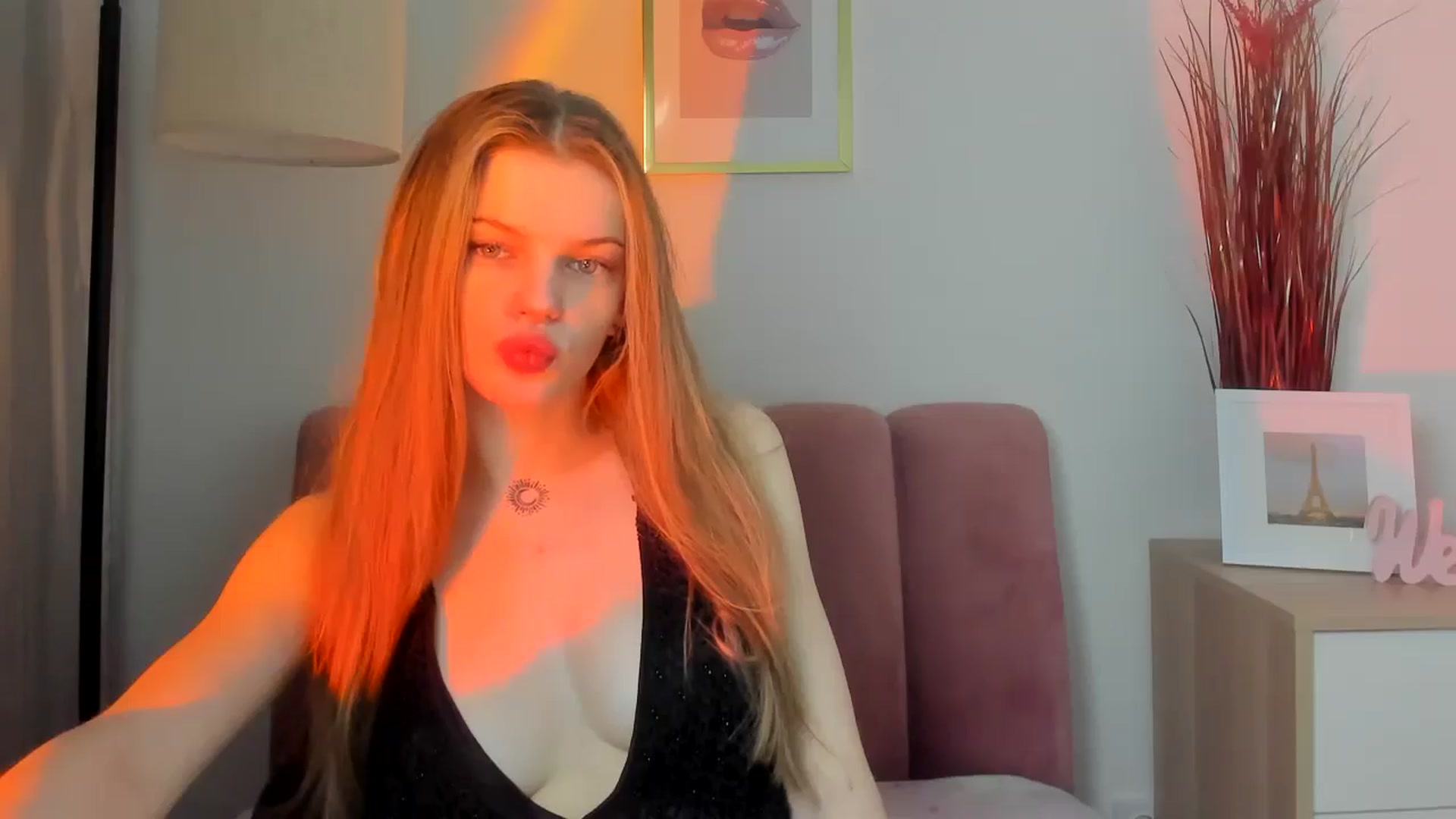 Gallery image thumbnail from ChristinaWave's myfreecams stream on, 01/11/2026, 10:31 image 20 of 20