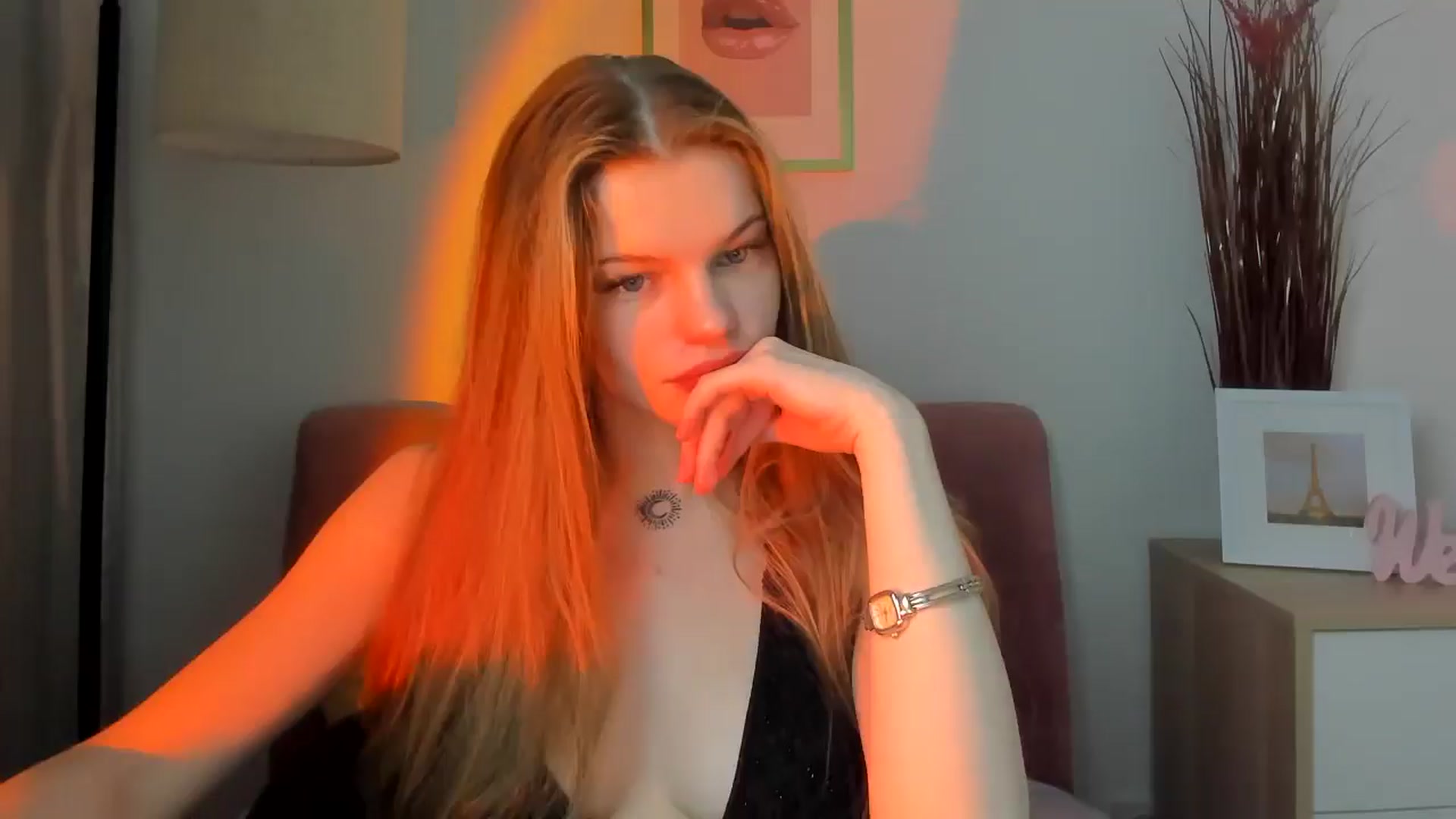 Gallery image thumbnail from ChristinaWave's myfreecams stream on, 01/11/2026, 10:49 image 14 of 20