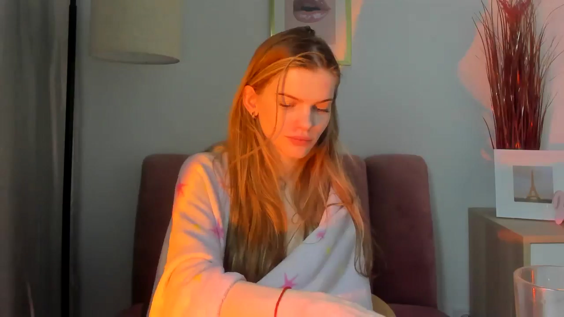 Gallery image thumbnail from ChristinaWave's myfreecams stream on, 01/13/2026, 13:10 image 17 of 20