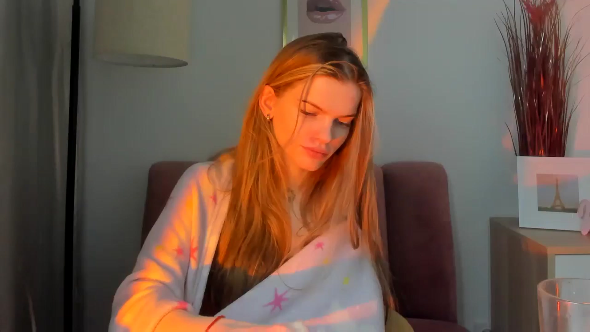 Gallery image thumbnail from ChristinaWave's myfreecams stream on, 01/13/2026, 13:10 image 12 of 20