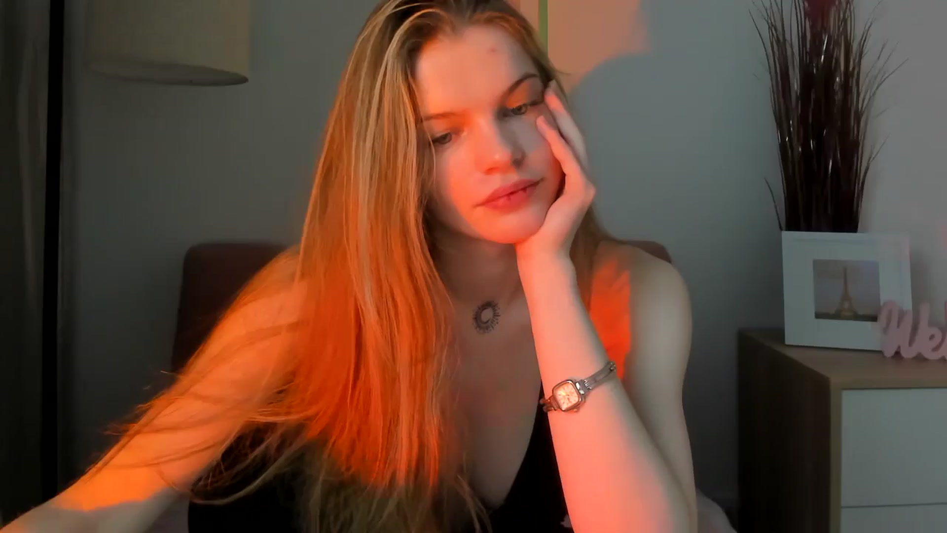Gallery image thumbnail from ChristinaWave's myfreecams stream on, 01/15/2026, 09:10 image 18 of 20