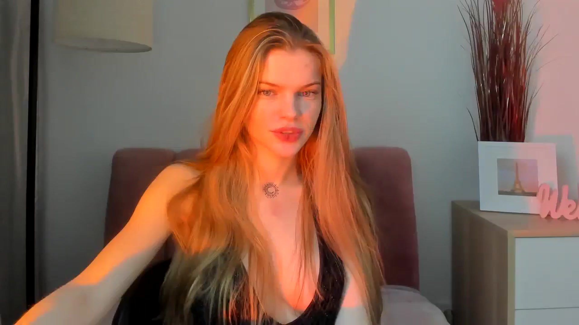 Gallery image thumbnail from ChristinaWave's myfreecams stream on, 01/15/2026, 10:13 image 3 of 20