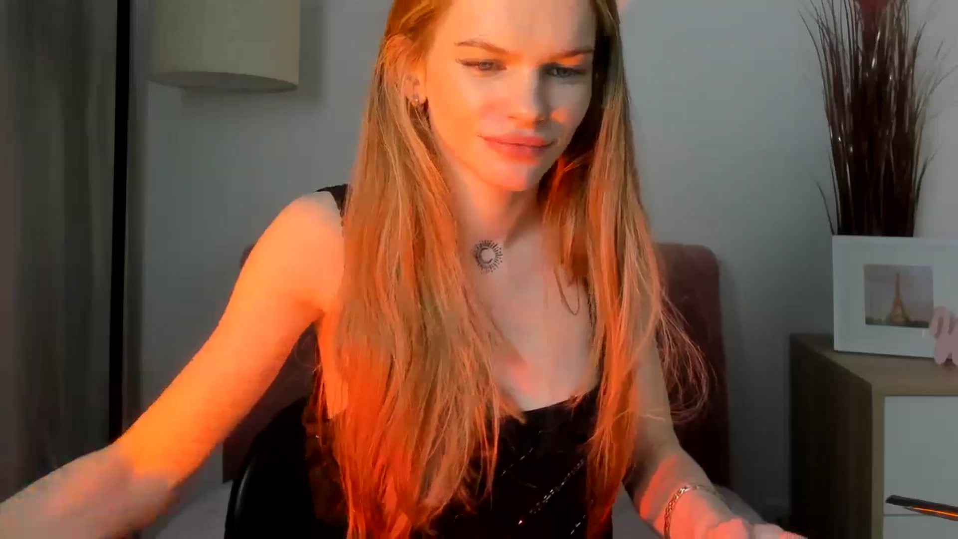 Gallery image thumbnail from ChristinaWave's myfreecams stream on, 01/16/2026, 15:30 image 9 of 20
