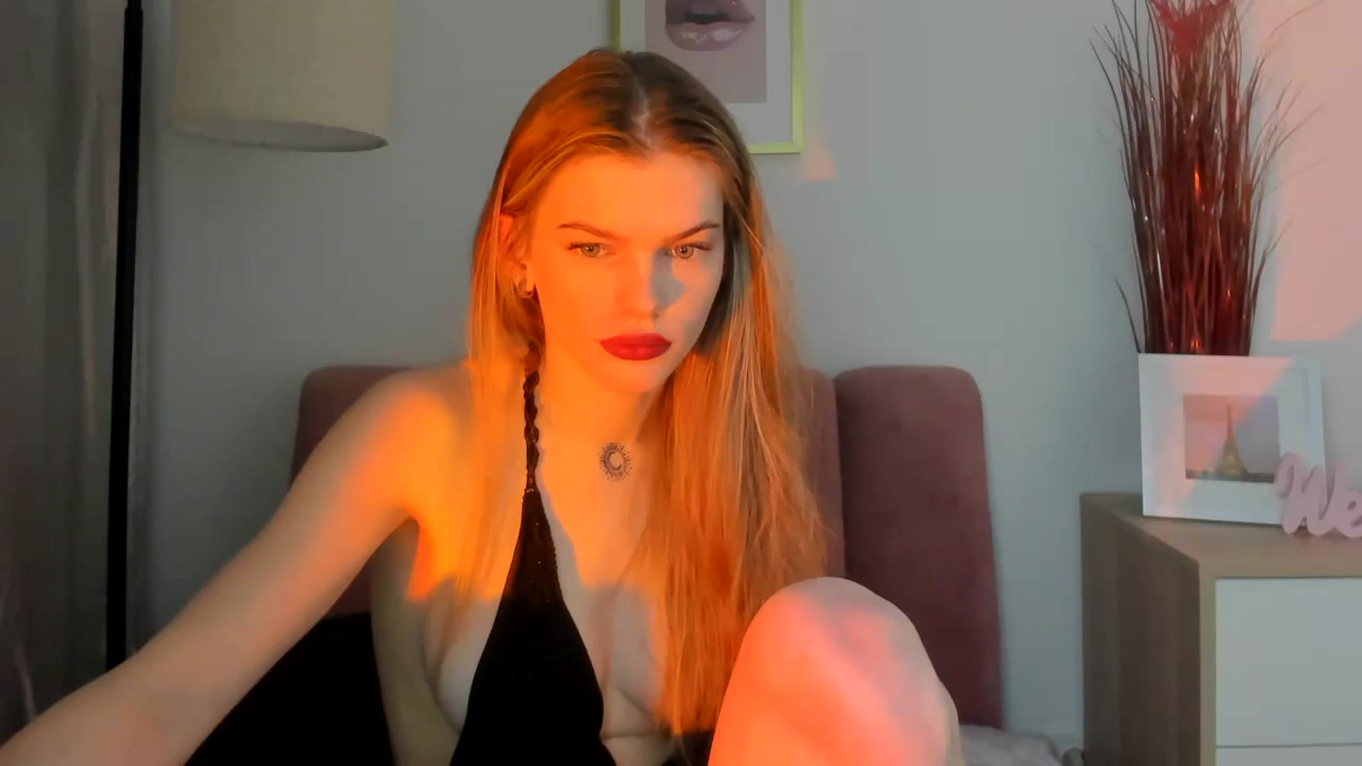 Gallery image thumbnail from ChristinaWave's myfreecams stream on, 01/18/2026, 11:26 image 9 of 20