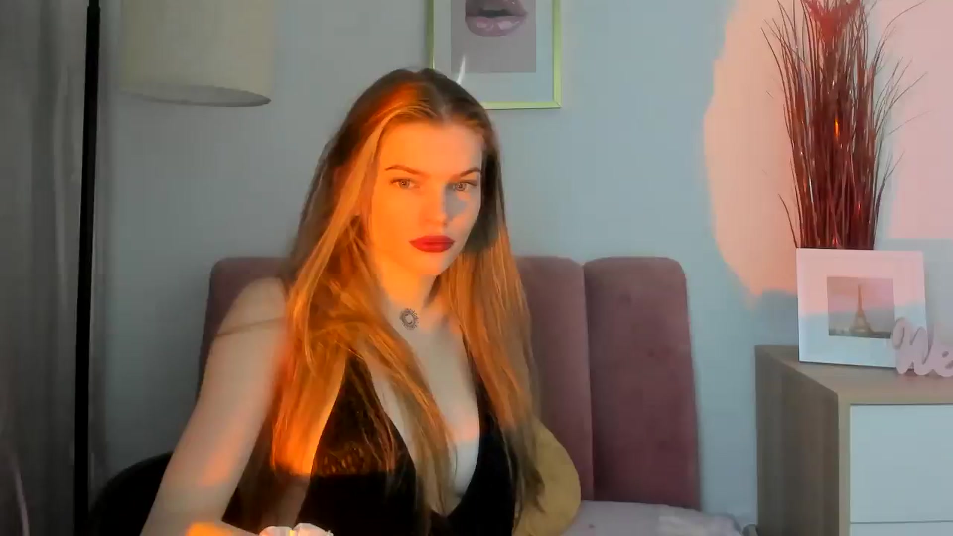 Gallery image thumbnail from ChristinaWave's myfreecams stream on, 01/18/2026, 11:26 image 20 of 20