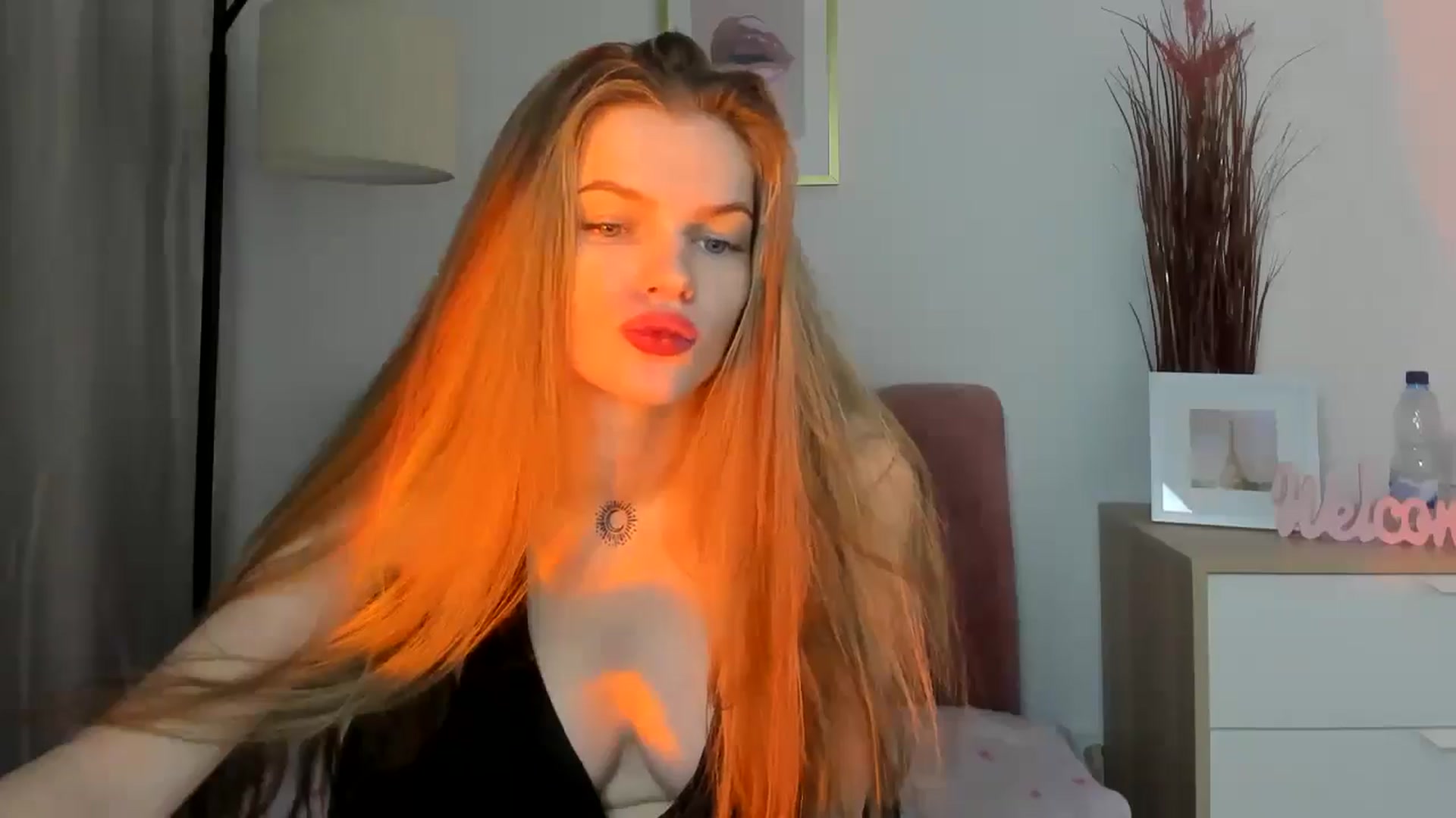 Gallery image thumbnail from ChristinaWave's myfreecams stream on, 01/18/2026, 13:38 image 11 of 20