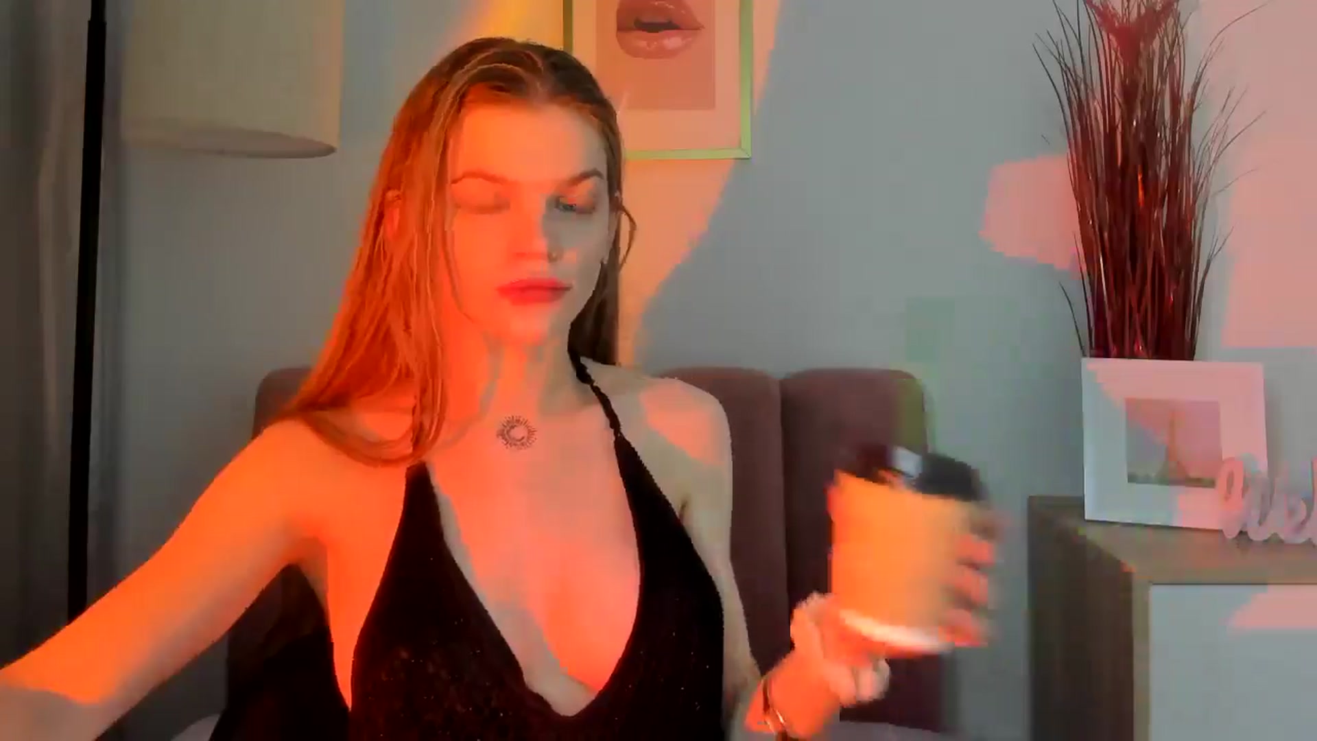 Gallery image thumbnail from ChristinaWave's myfreecams stream on, 01/20/2026, 08:41 image 9 of 20