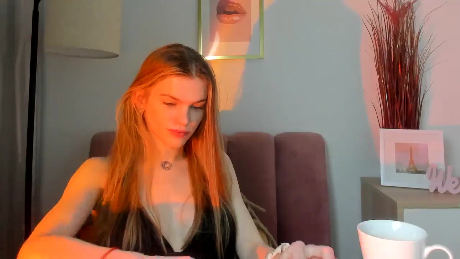 Gallery image thumbnail from ChristinaWave's myfreecams stream on, 01/20/2026, 10:44 image 14 of 20