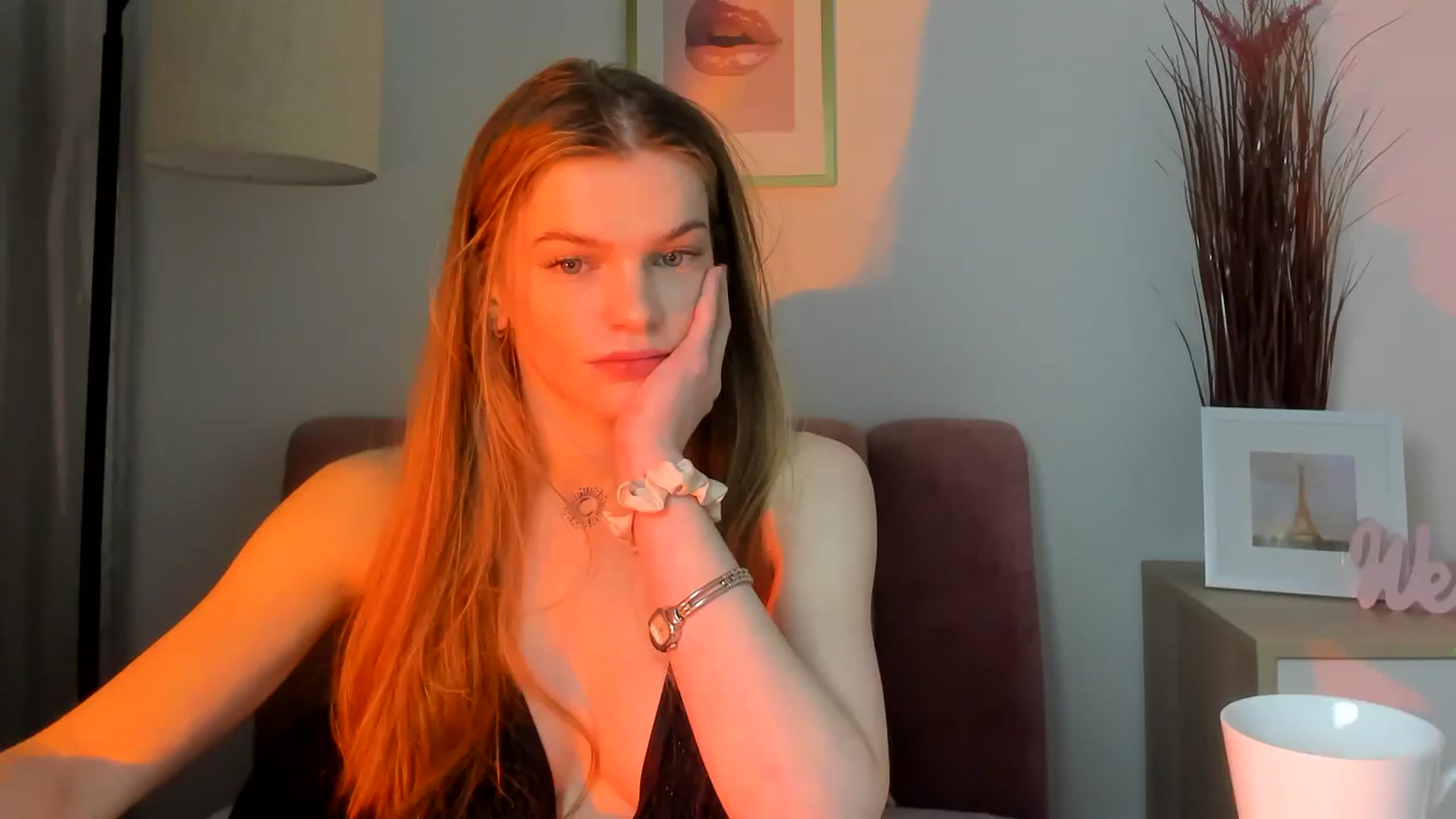 Gallery image thumbnail from ChristinaWave's myfreecams stream on, 01/20/2026, 10:44 image 6 of 20