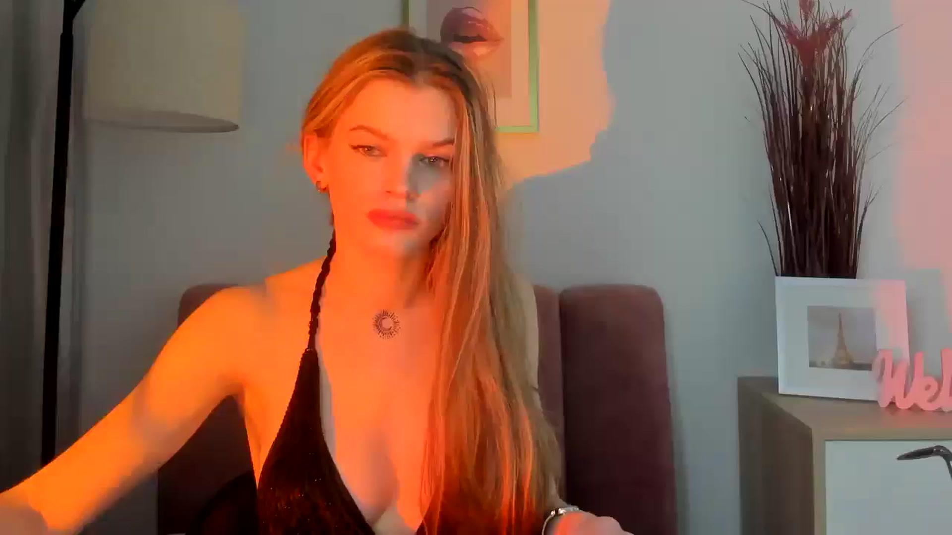 Gallery image thumbnail from ChristinaWave's myfreecams stream on, 01/21/2026, 13:24 image 12 of 20