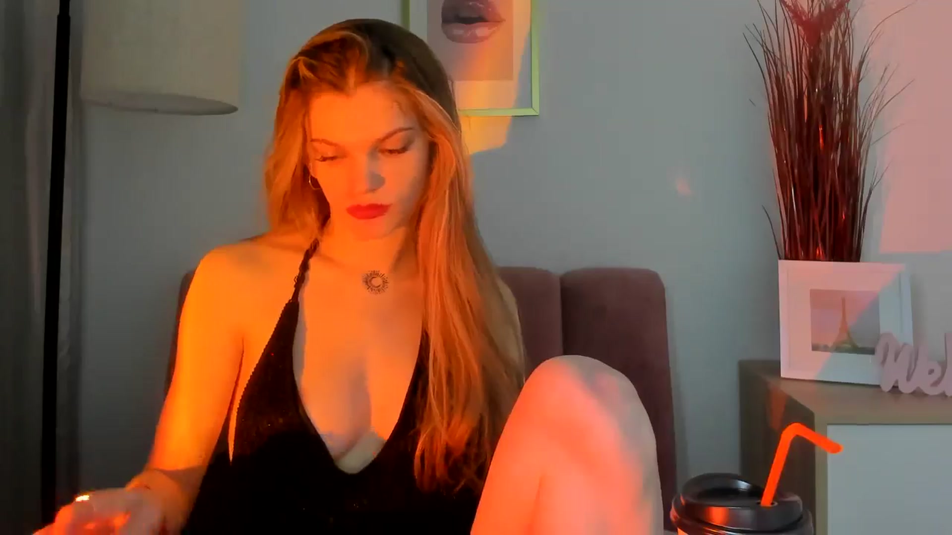 Gallery image thumbnail from ChristinaWave's myfreecams stream on, 01/22/2026, 11:04 image 16 of 20