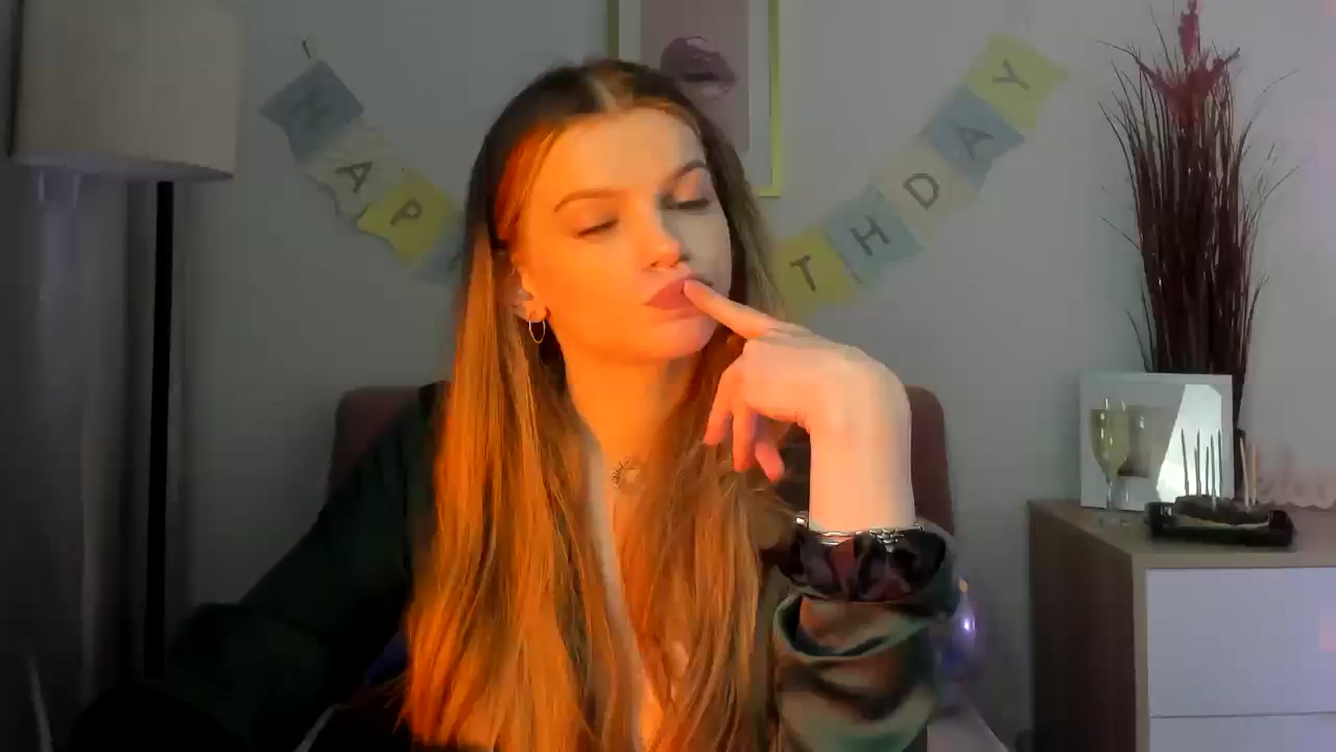 Gallery image thumbnail from ChristinaWave's myfreecams stream on, 01/26/2026, 14:23 image 19 of 20
