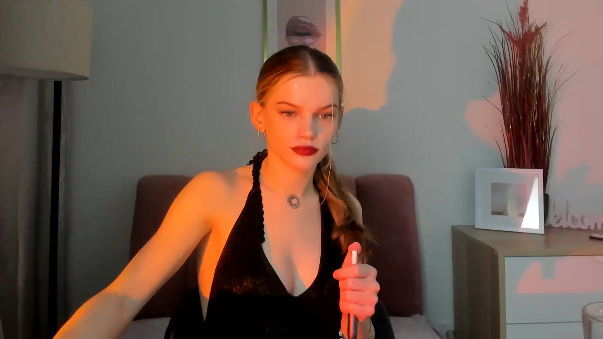 Gallery image thumbnail from ChristinaWave's myfreecams stream on, 01/27/2026, 14:19 image 7 of 20