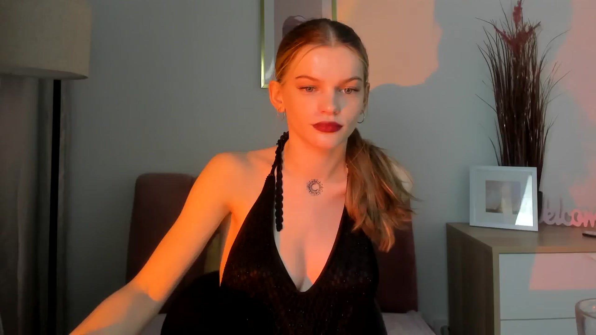 Gallery image thumbnail from ChristinaWave's myfreecams stream on, 01/27/2026, 14:19 image 11 of 20