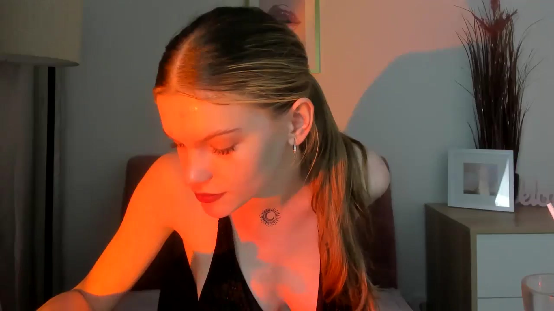 Gallery image thumbnail from ChristinaWave's myfreecams stream on, 01/27/2026, 16:32 image 20 of 20