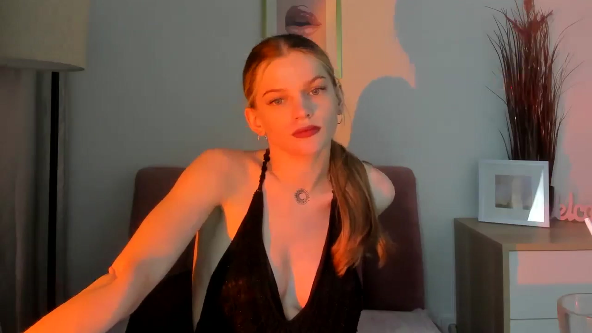 Gallery image thumbnail from ChristinaWave's myfreecams stream on, 01/27/2026, 16:32 image 5 of 20