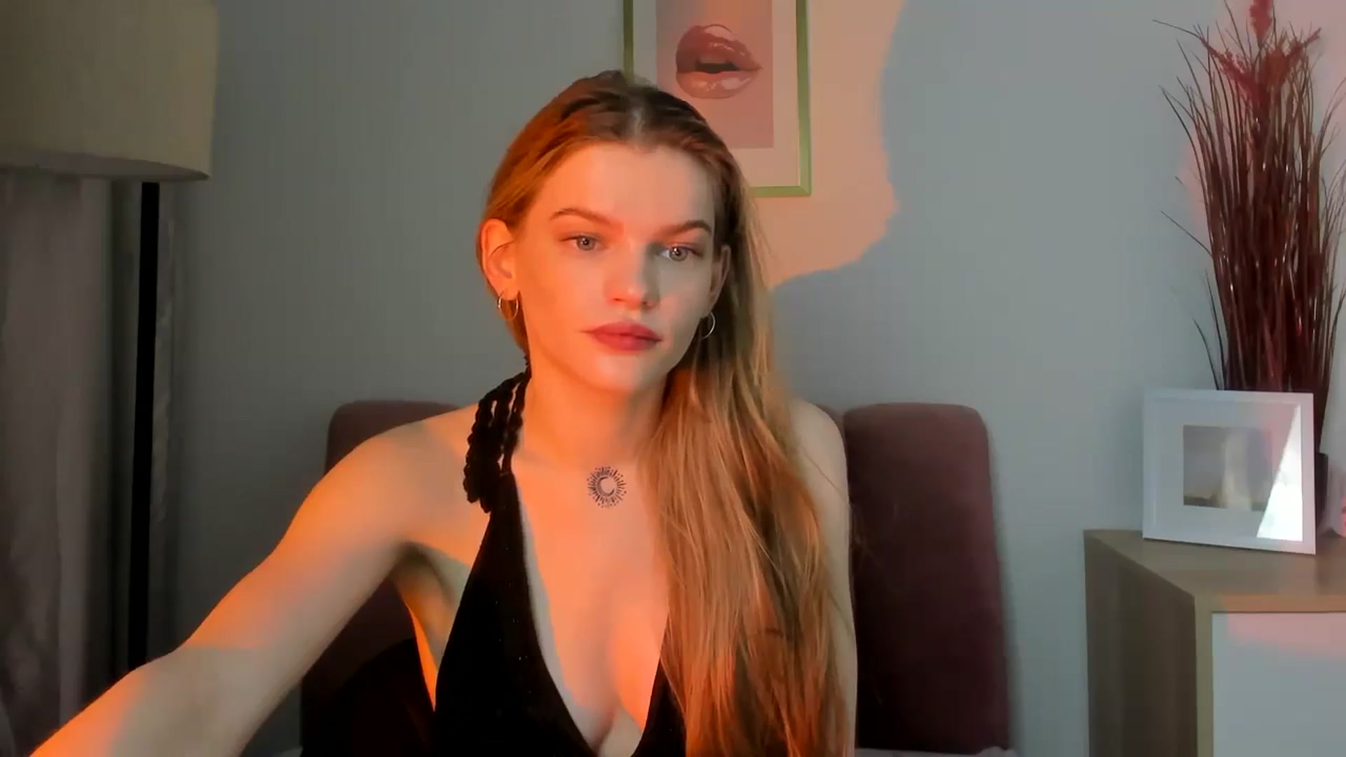 Gallery image thumbnail from ChristinaWave's myfreecams stream on, 01/29/2026, 13:32 image 18 of 20