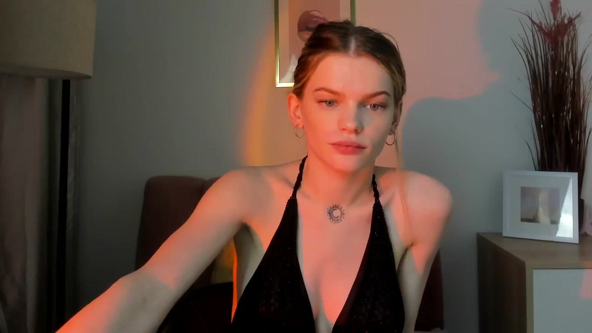 Gallery image thumbnail from ChristinaWave's myfreecams stream on, 01/29/2026, 15:45 image 18 of 20