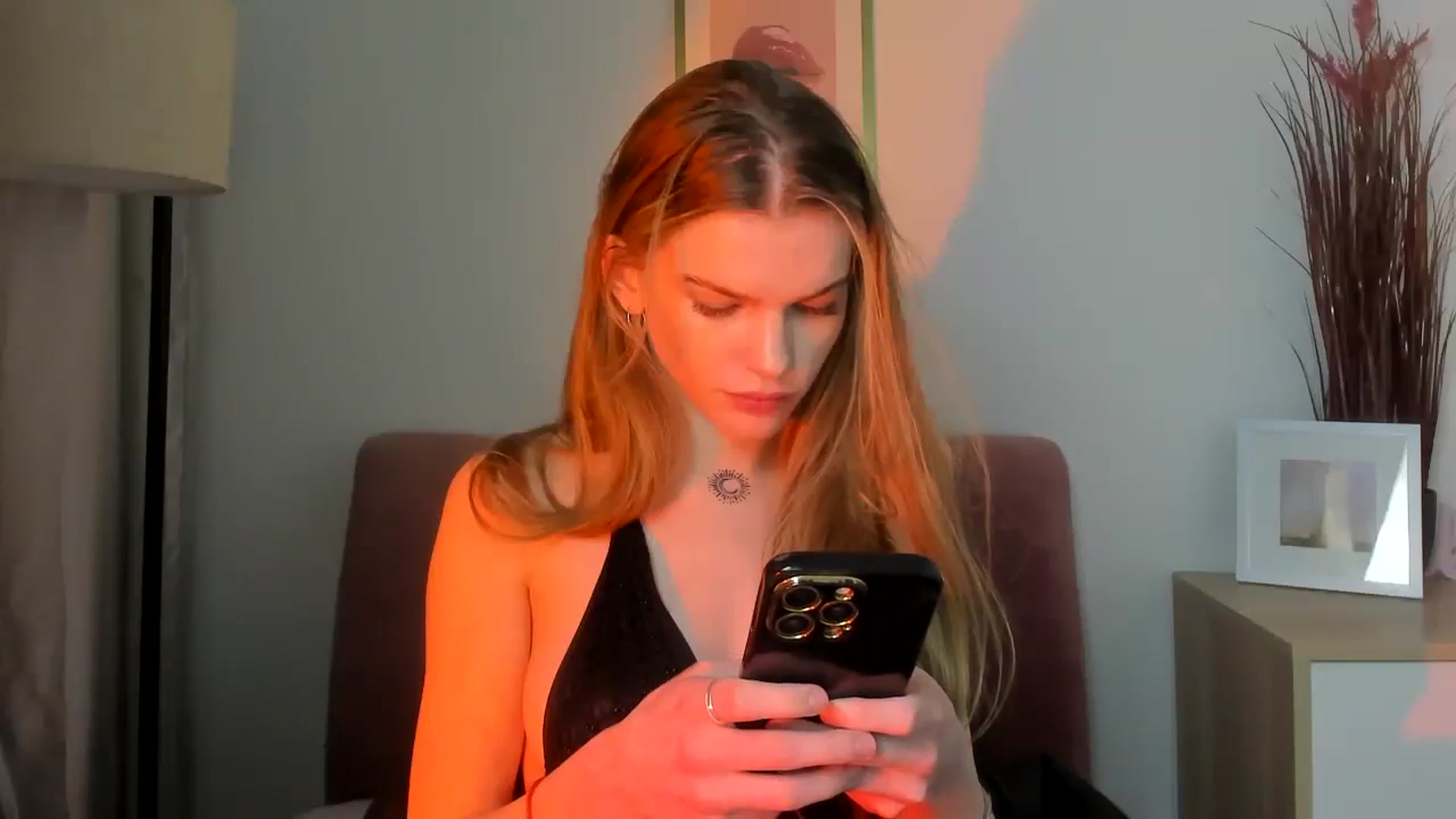 Gallery image thumbnail from ChristinaWave's myfreecams stream on, 01/29/2026, 16:43 image 3 of 20