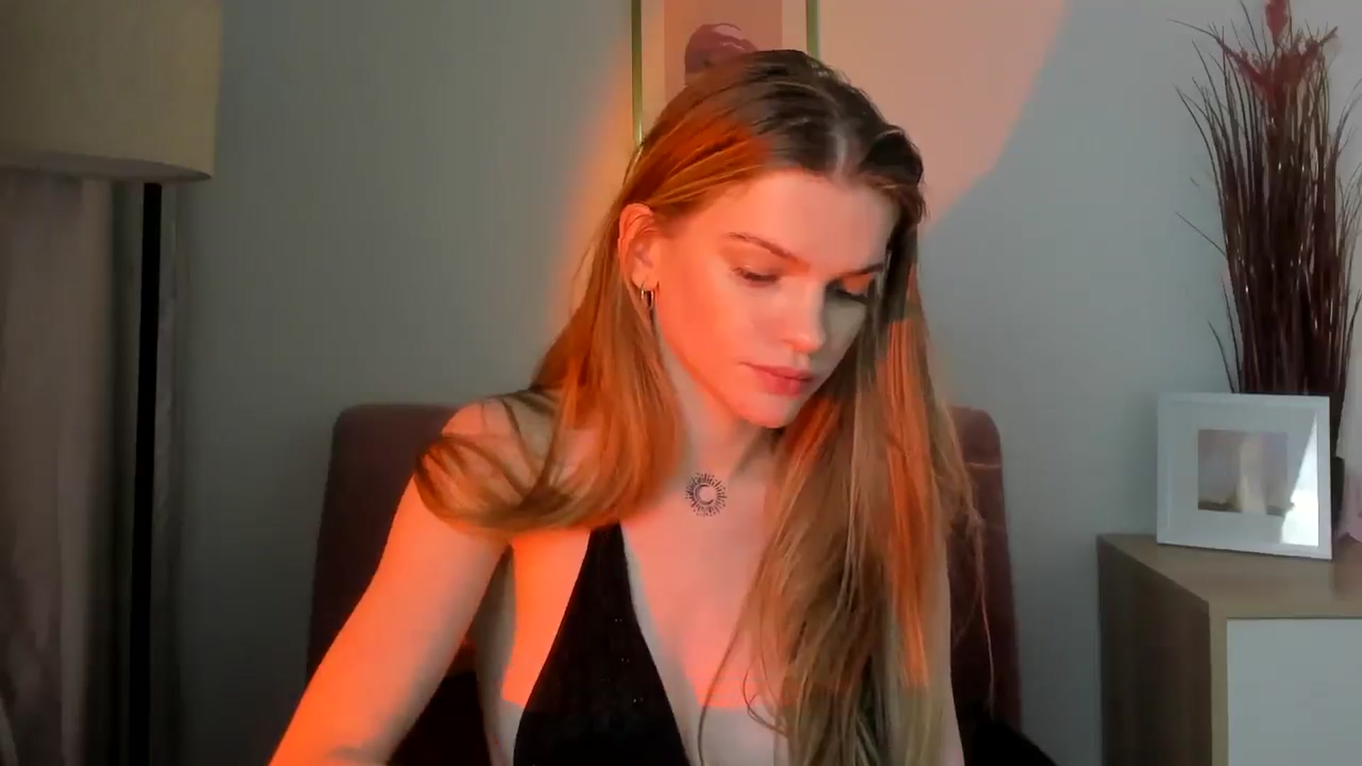 Gallery image thumbnail from ChristinaWave's myfreecams stream on, 01/29/2026, 16:43 image 5 of 20