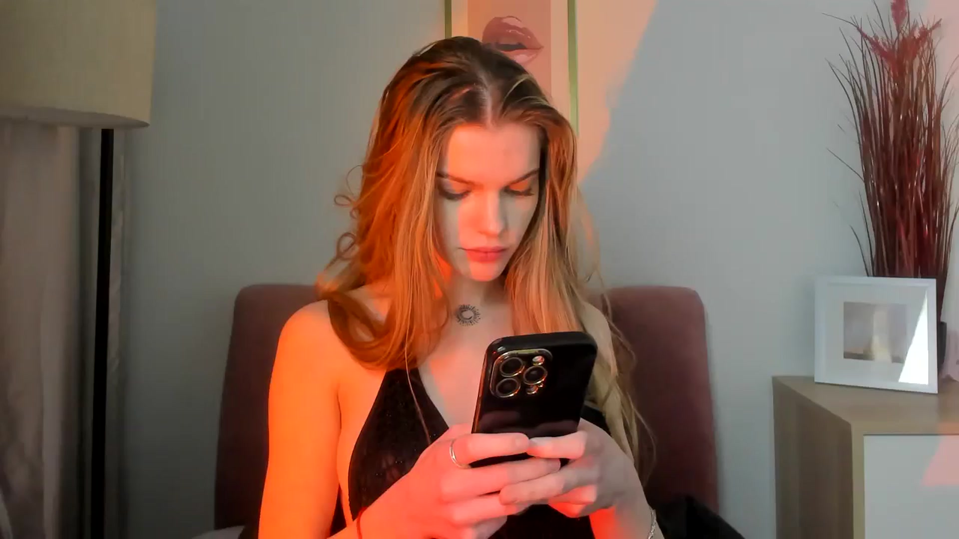 Gallery image thumbnail from ChristinaWave's myfreecams stream on, 01/29/2026, 16:43 image 1 of 20