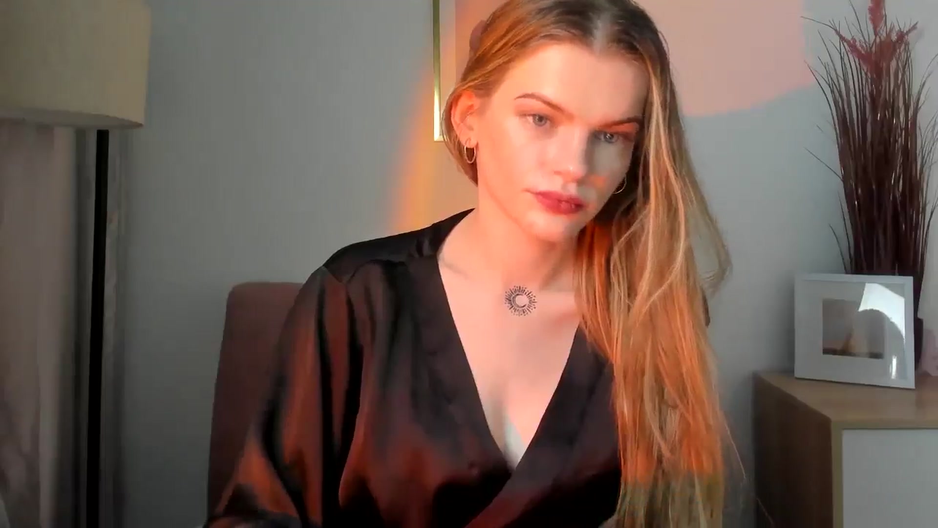 Gallery image thumbnail from ChristinaWave's myfreecams stream on, 01/30/2026, 12:50 image 13 of 20