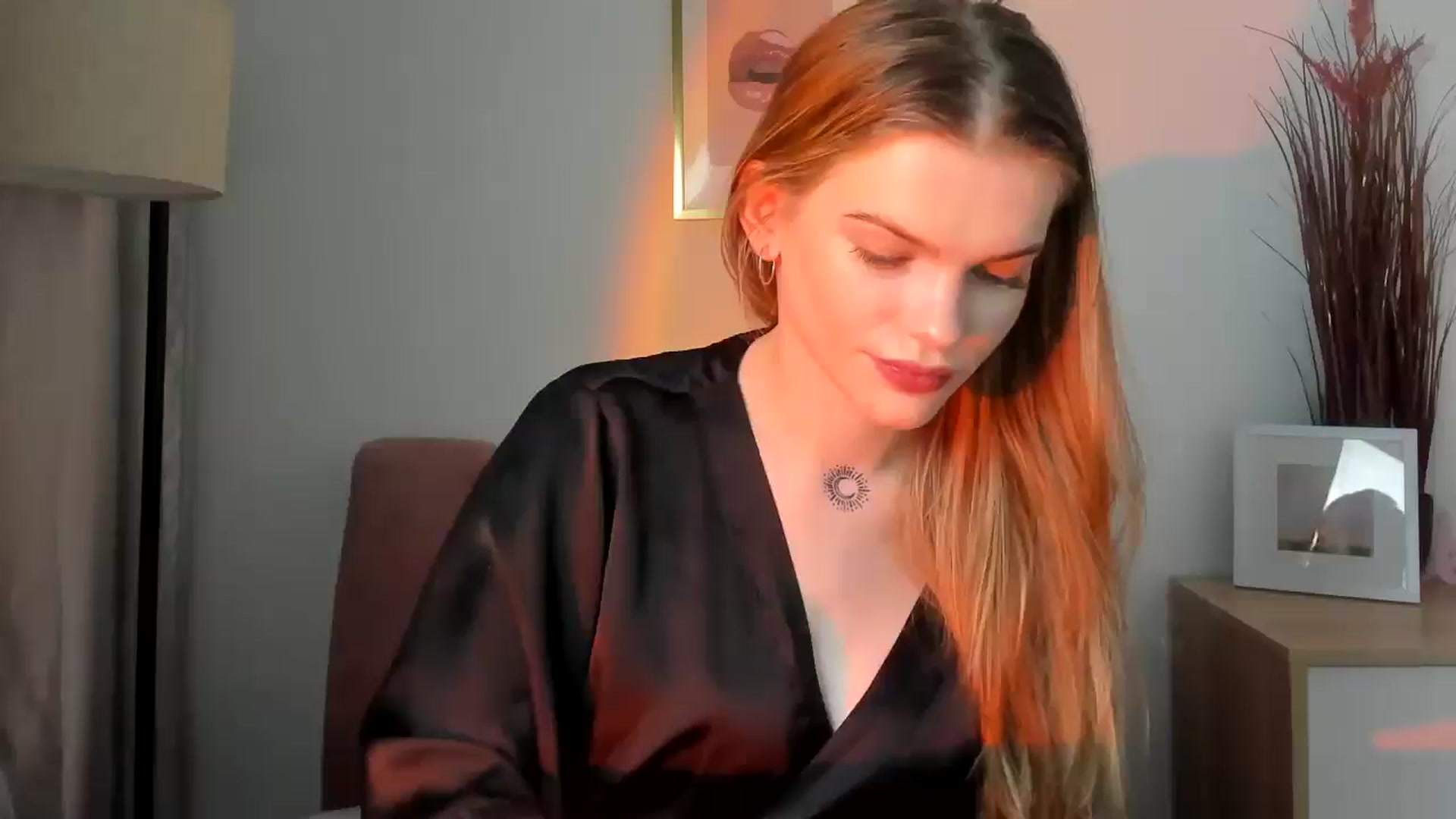 Gallery image thumbnail from ChristinaWave's myfreecams stream on, 01/30/2026, 12:50 image 17 of 20