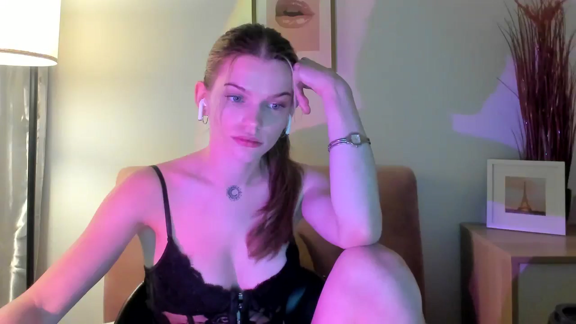 Gallery image thumbnail from ChristinaWave's myfreecams stream on, 01/31/2026, 15:38 image 5 of 20