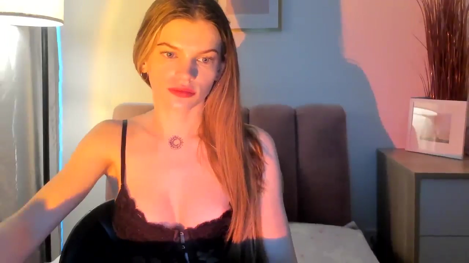 Gallery image thumbnail from ChristinaWave's myfreecams stream on, 02/02/2026, 14:06 image 10 of 20