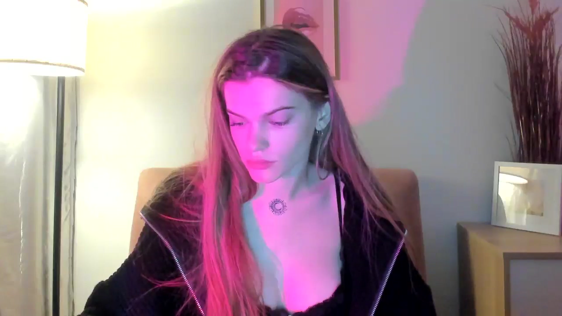 Gallery image thumbnail from ChristinaWave's myfreecams stream on, 02/04/2026, 12:57 image 2 of 20